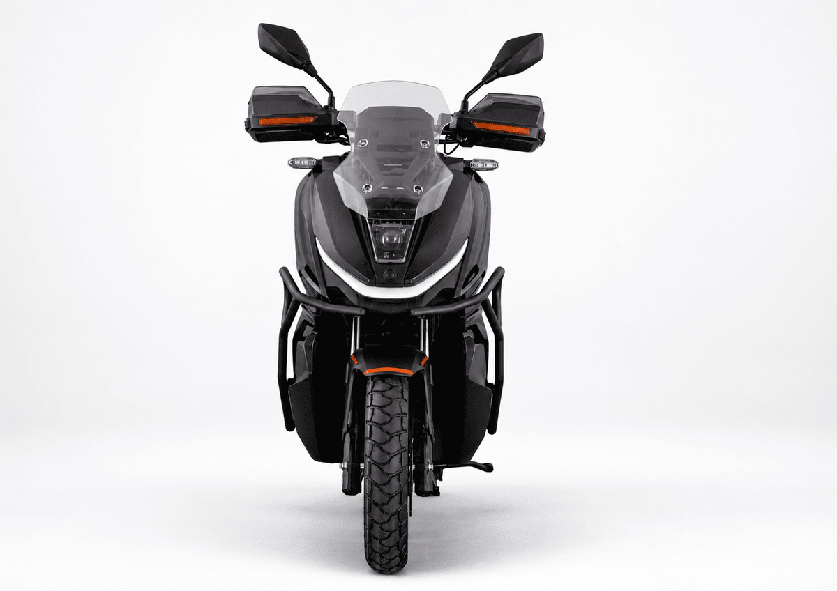 NXCross 125i